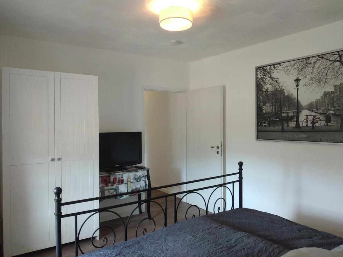 מונשאו Burgapartment Felsenhaeuschen מראה חיצוני תמונה